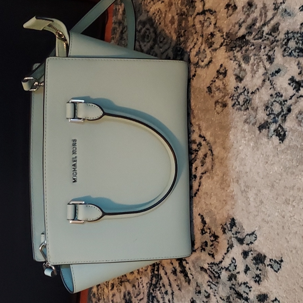 Michael  kors  handbag